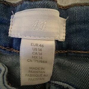 H&M Classic Blue Jeans